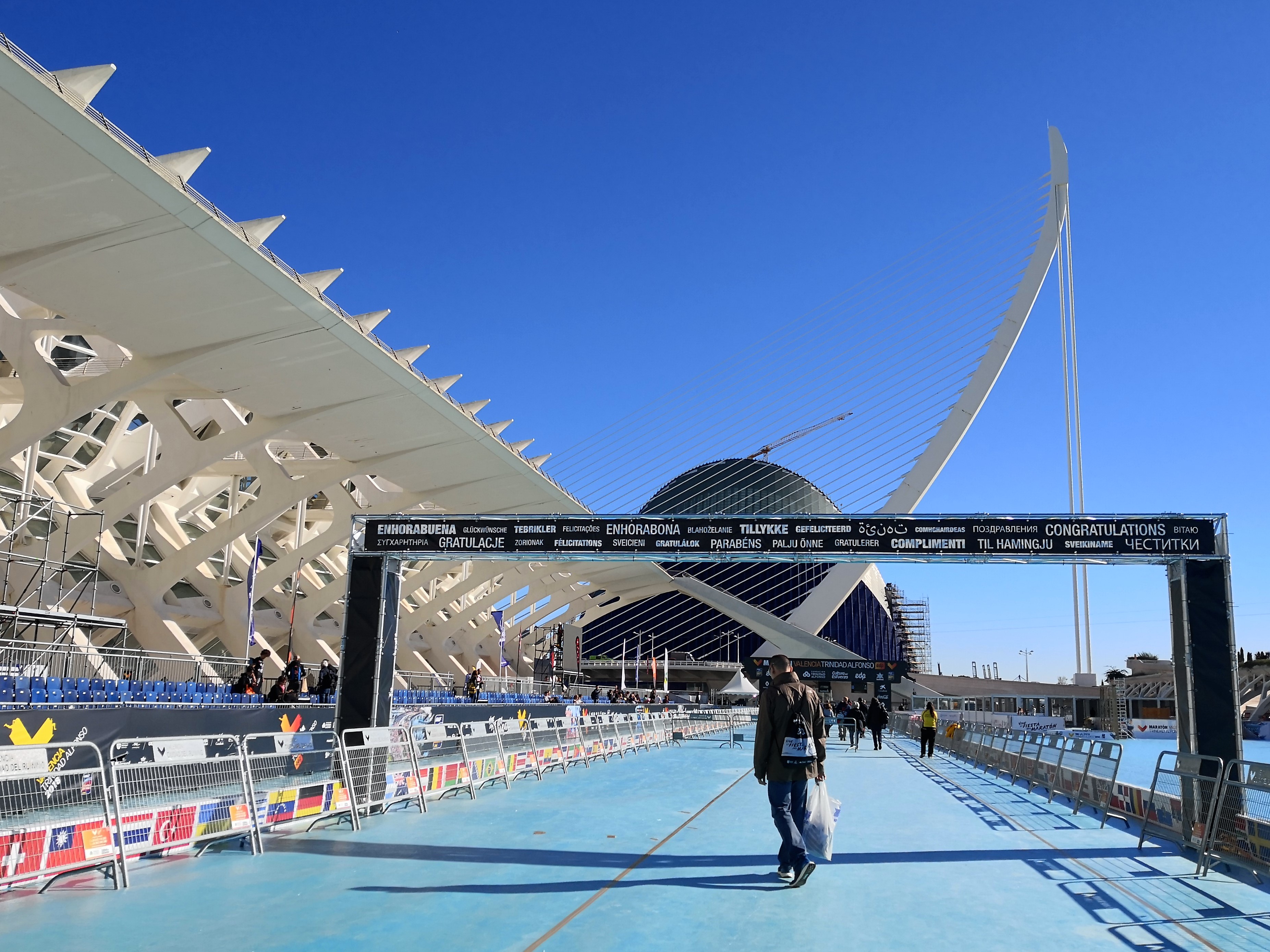 Lámina de agua de la meta del maratón de València
